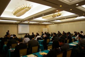 スタンダード石油大阪発売所様のセミナーで新村が講演しました。
